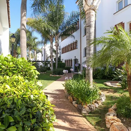 San Pedro De Alcantara Beachside Apartment